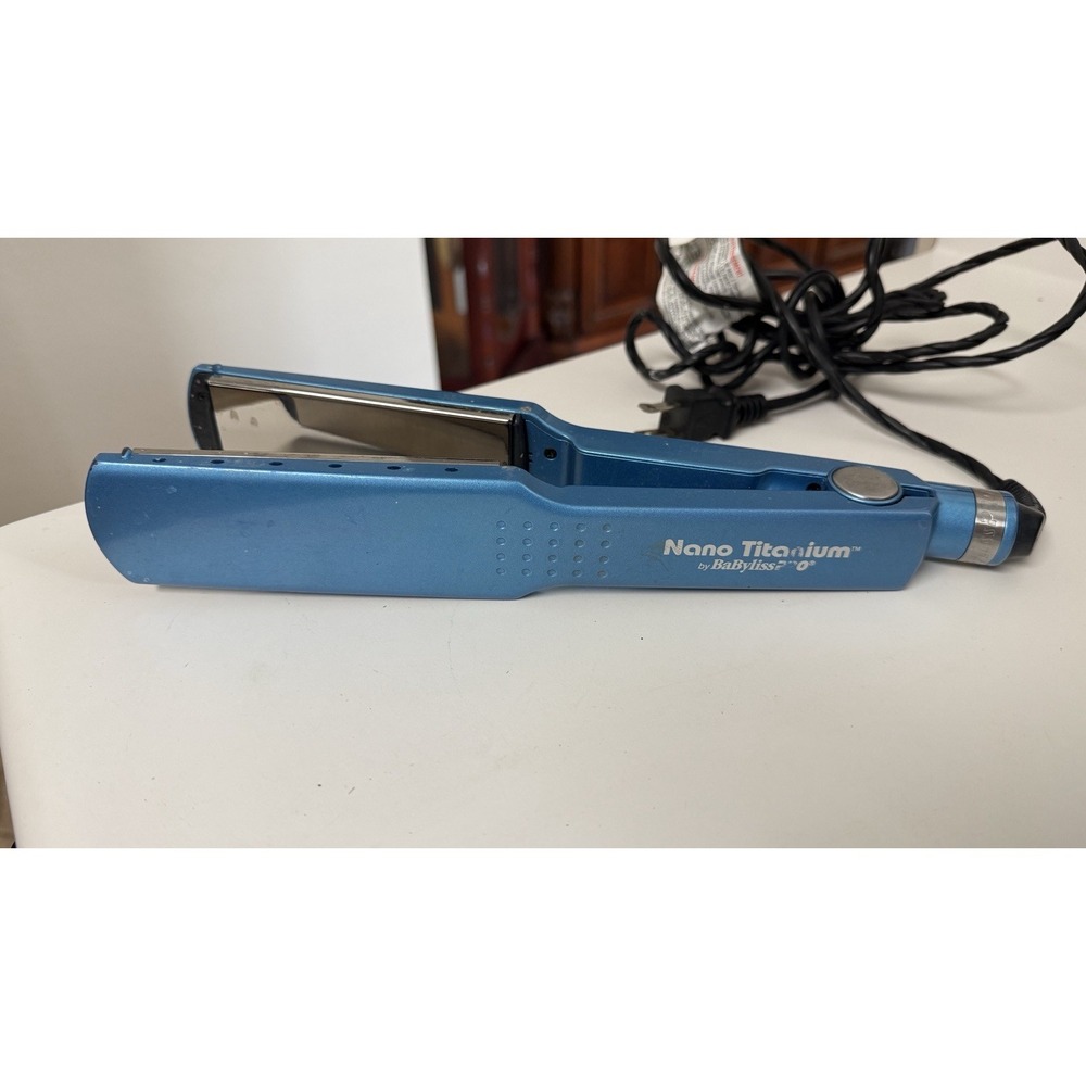BaBylissPRO Nano Titanium 1.75" Flat Iron Hair Straightener Blue BABNT2094TN